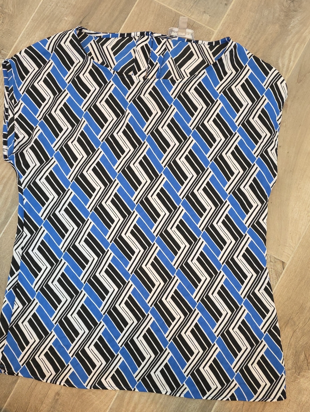 Banana Republic Blue Black and White Geometric Cap-Sleeve Blouse